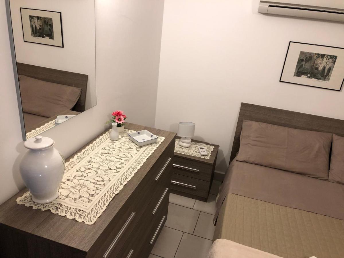 Royal Bay Apartment 체팔루 외부 사진