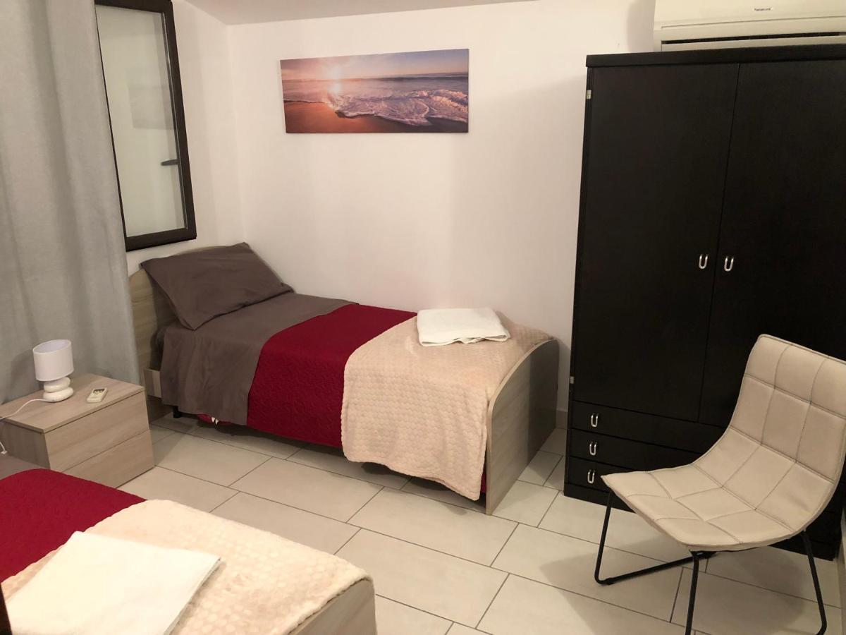 Royal Bay Apartment 체팔루 외부 사진